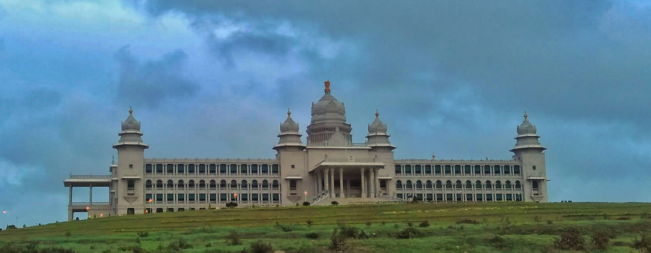 Suvarna Soudha